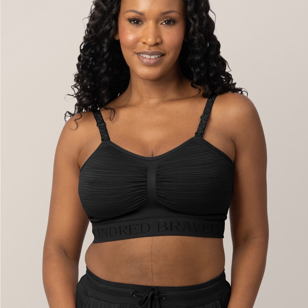 Sublime® Hands-Free Pumping & Nursing Bra
